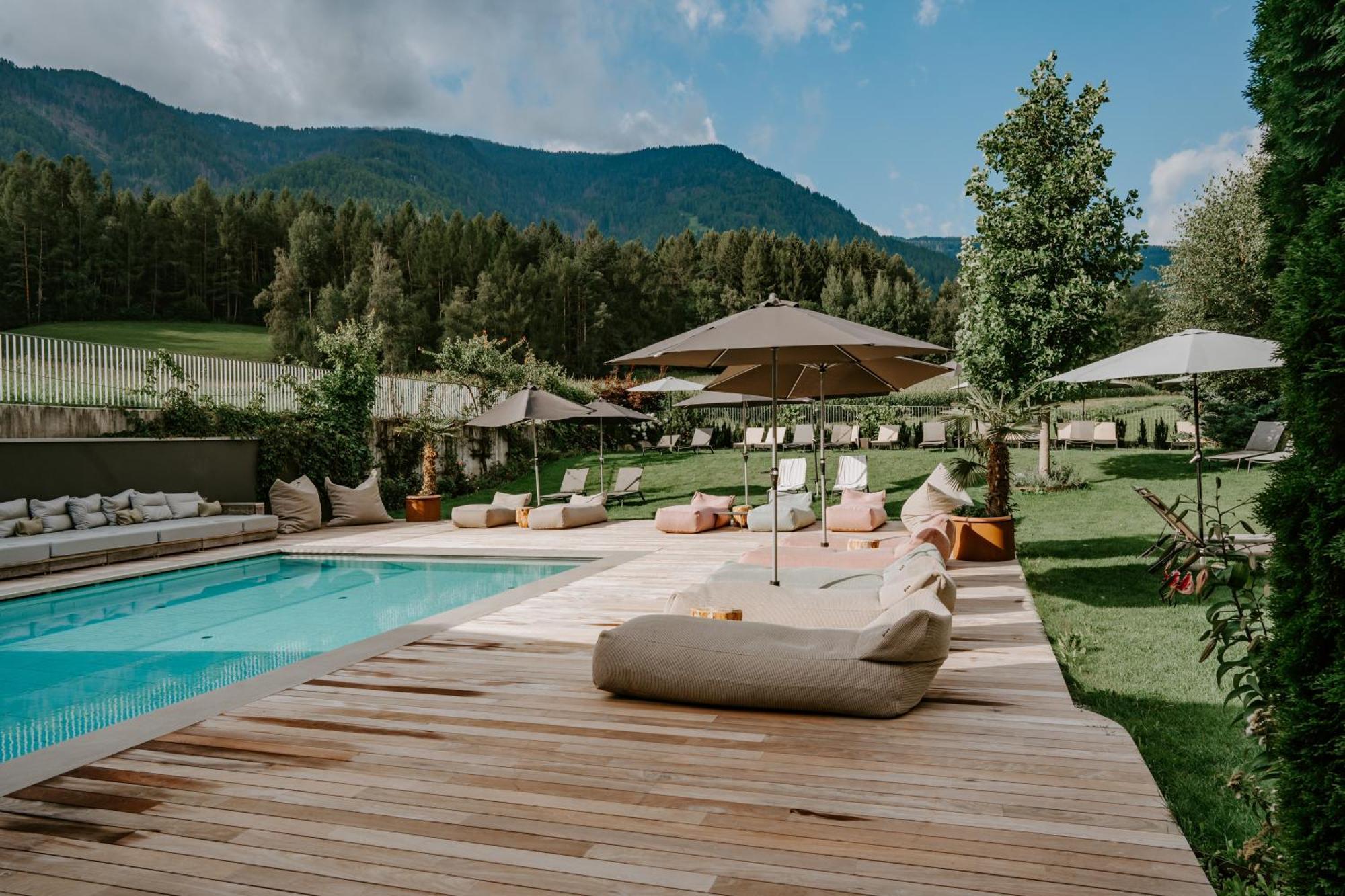 Hotel Petrus Brunico Extérieur photo